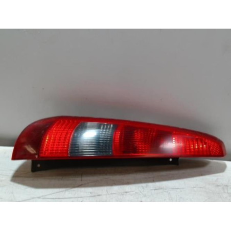 Feu arriere principal gauche (feux) FORD FIESTA 5 PHASE 1 d’occasion