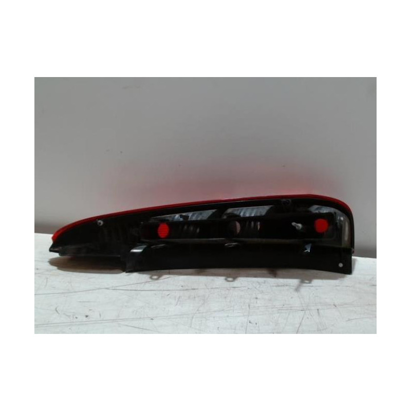 Feu arriere principal gauche (feux) FORD FIESTA 5 PHASE 1 d’occasion