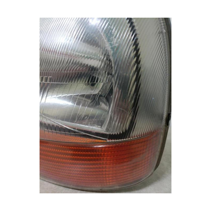 Optique avant principal gauche (feux)(phare) RENAULT KANGOO 1 PHASE 1 d’occasion