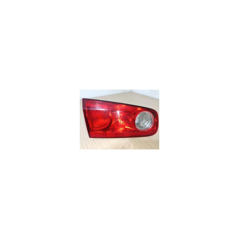 Feu arriere secondaire gauche (feux) RENAULT LAGUNA 2 PHASE 2 d’occasion