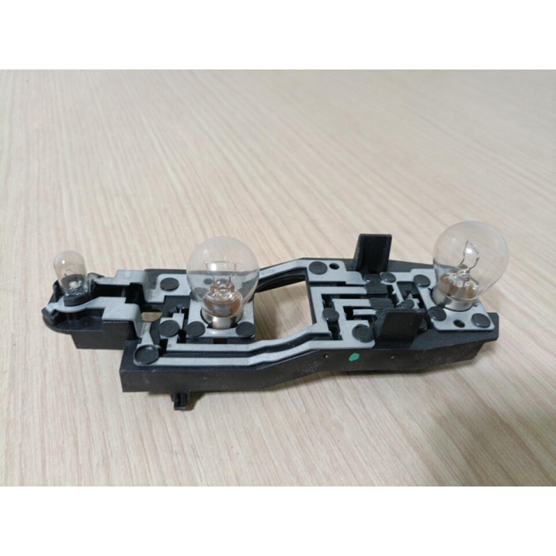 Platine feu arriere gauche RENAULT LAGUNA 2 PHASE 2 d’occasion