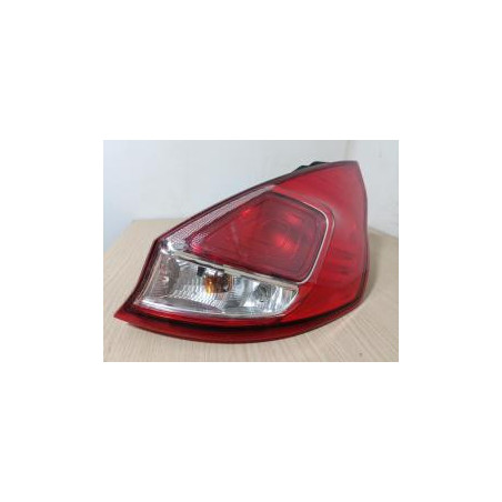 Feu arriere principal droit (feux) FORD FIESTA 6 PHASE 2 d’occasion