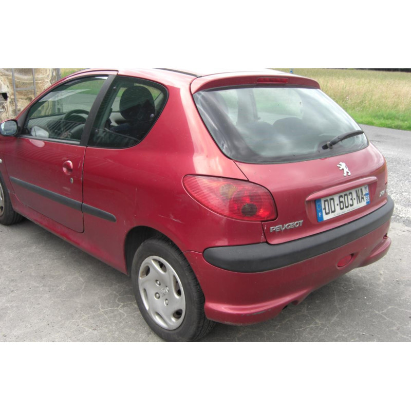 Verin de coffre PEUGEOT 206 PHASE 2 d’occasion