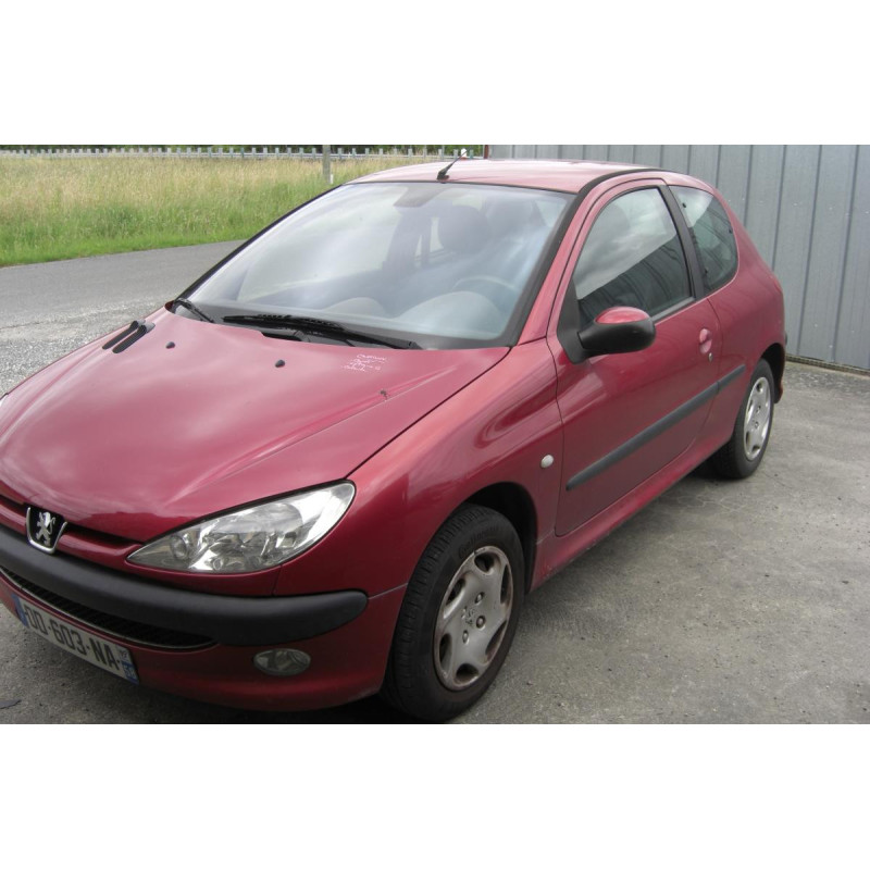 Verin de coffre PEUGEOT 206 PHASE 2 d’occasion