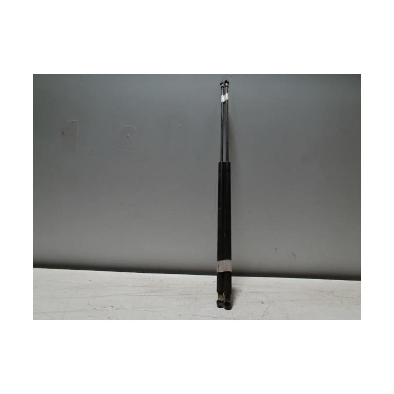 Verin de capot PEUGEOT 406 PHASE 2 d’occasion