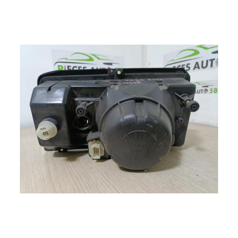 Optique avant principal gauche (feux)(phare) LADA  d’occasion