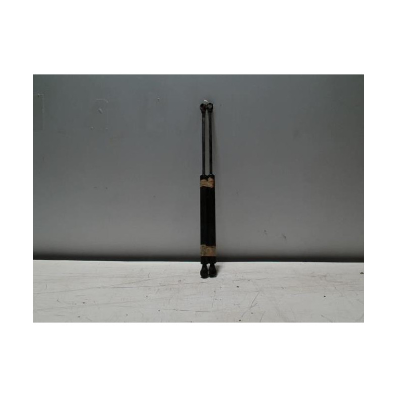 Verin de coffre RENAULT CLIO 1 PHASE 1 d’occasion
