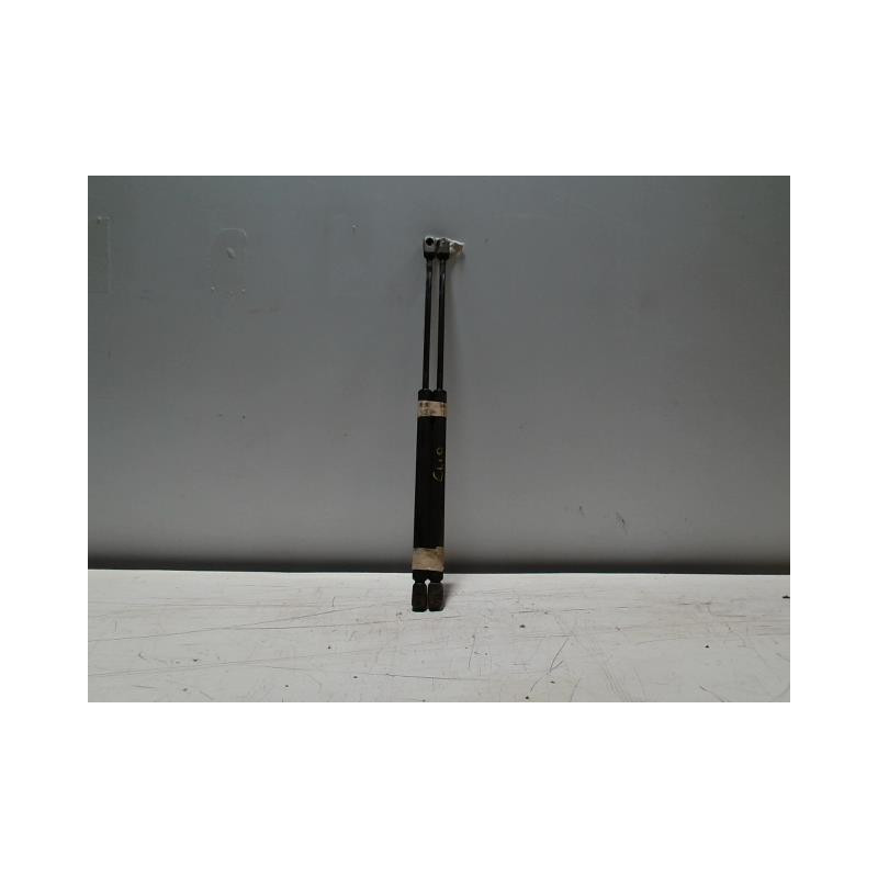 Verin de coffre RENAULT CLIO 1 PHASE 2 d’occasion