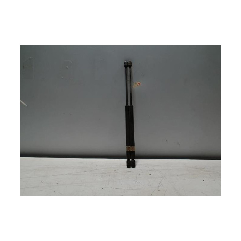 Verin de coffre RENAULT CLIO 1 PHASE 2 d’occasion