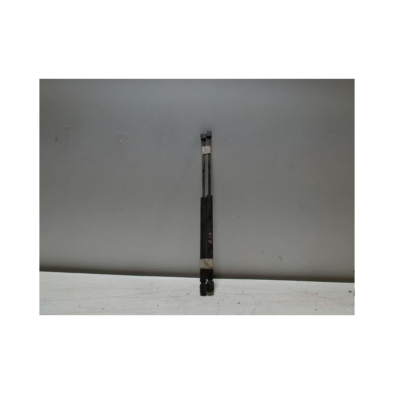 Verin de coffre RENAULT R19 PHASE 1 d’occasion