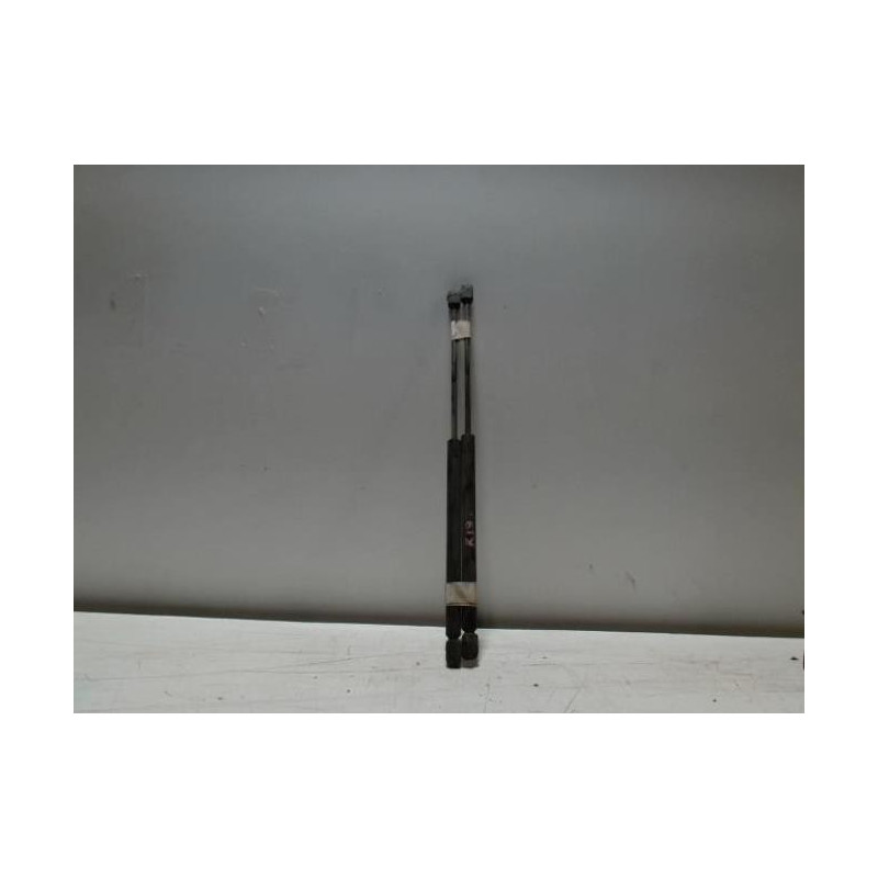 Verin de coffre RENAULT R19 PHASE 1 d’occasion