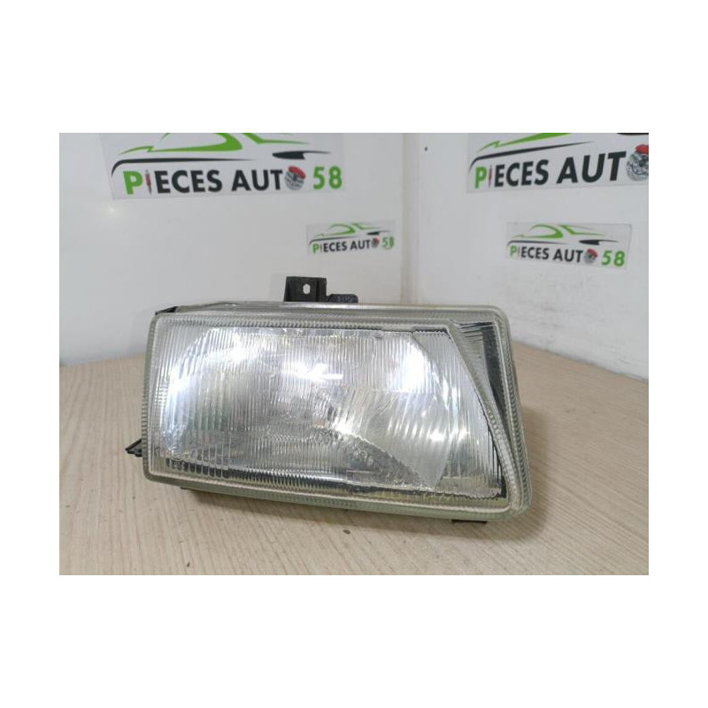 Optique avant principal gauche (feux)(phare) SEAT IBIZA 2 PHASE 2 d’occasion