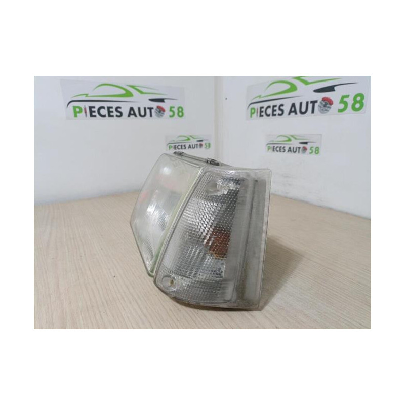 Optique avant principal gauche (feux)(phare) SEAT MARBELLA d’occasion