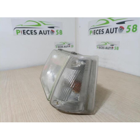 Optique avant principal gauche (feux)(phare) SEAT MARBELLA d’occasion