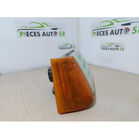 Optique avant principal droit (feux)(phare) SEAT  d’occasion