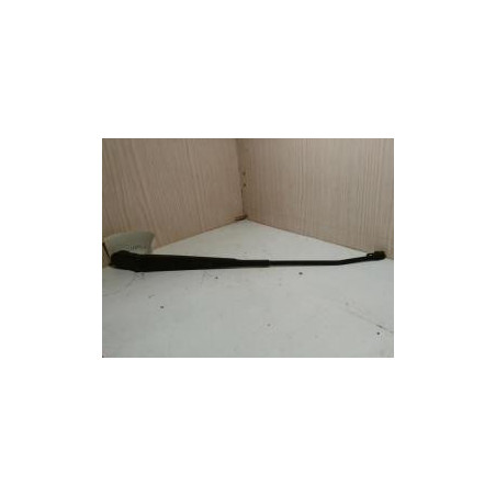 Bras essuie glace avant droit DACIA LOGAN 1 PHASE 1 d’occasion