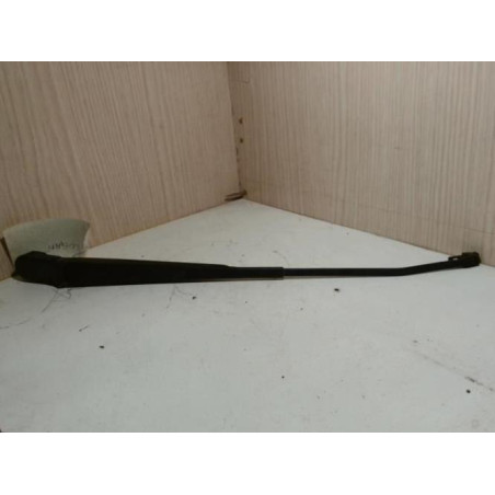 Bras essuie glace avant droit DACIA LOGAN 1 PHASE 1 d’occasion