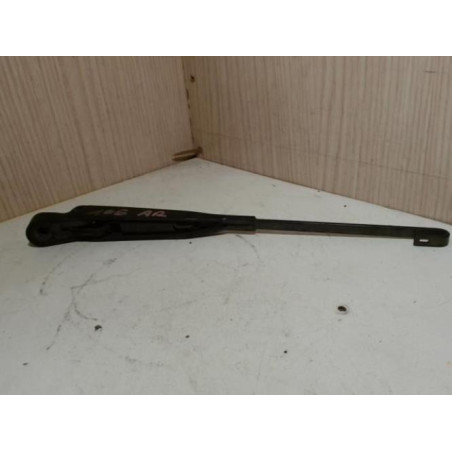 Bras essuie glace arriere PEUGEOT 106 PHASE 1 d’occasion