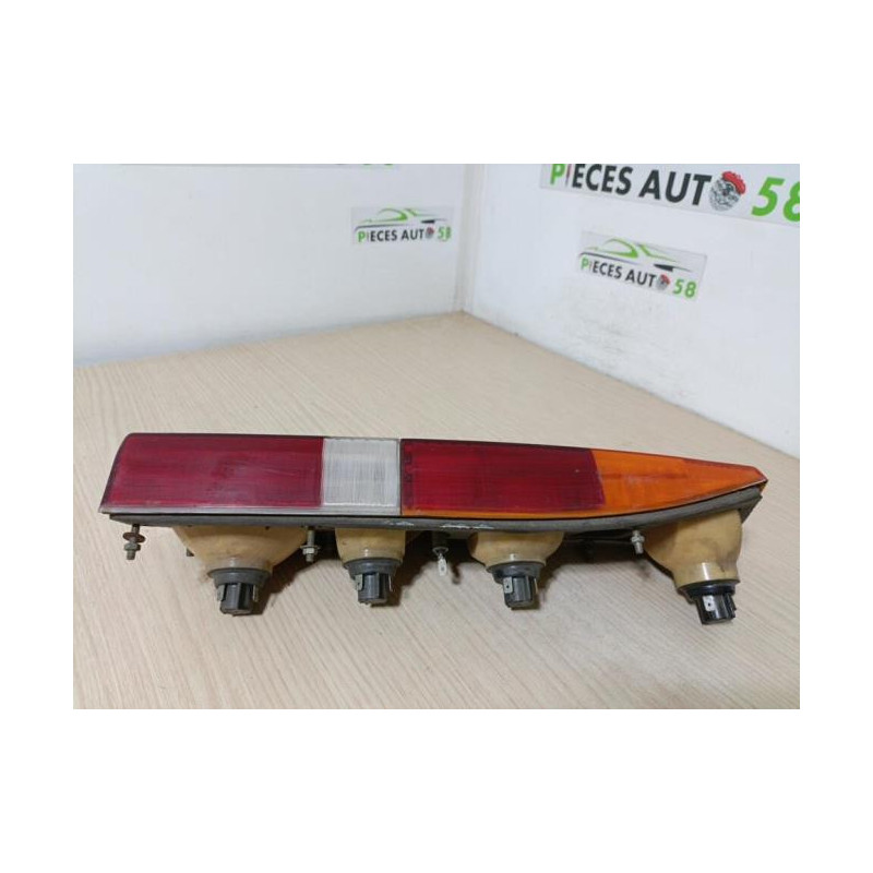 Feu arriere principal gauche (feux) ROVER 1976-1986 d’occasion