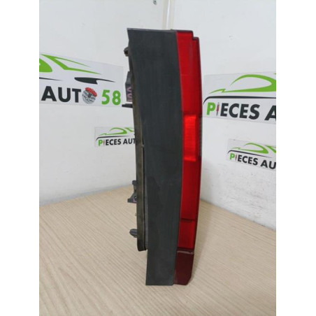 Feu arriere principal droit (feux) VOLVO 850 PHASE 2 BREAK d’occasion