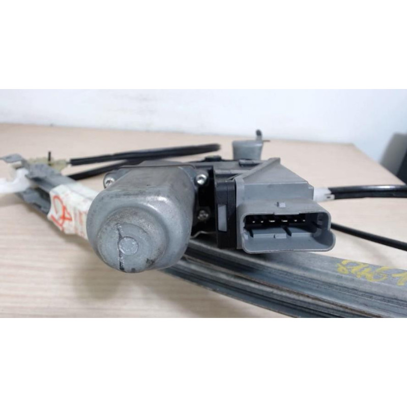Leve vitre electrique avant droit CITROEN XSARA PHASE 2 d’occasion