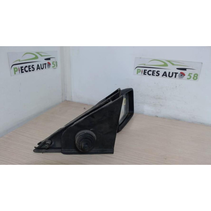 Retroviseur droit FIAT UNO PHASE 1 d’occasion