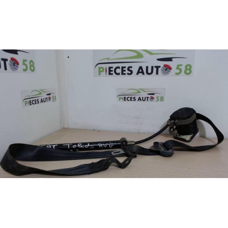 Attache ceinture avant gauche SEAT  d’occasion