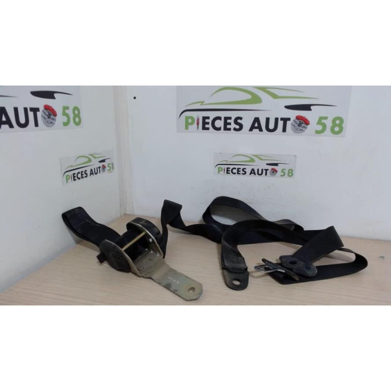 Ceinture avant droit OPEL CORSA A PHASE 1 d’occasion