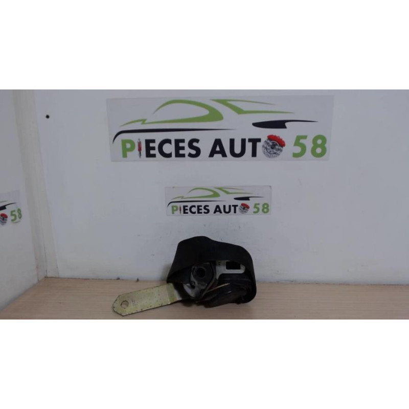 Ceinture avant droit OPEL CORSA A PHASE 1 d’occasion