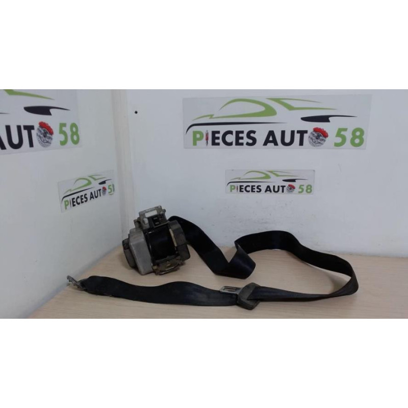 Ceinture arriere droit VOLKSWAGEN PASSAT 4 PHASE 1 d’occasion
