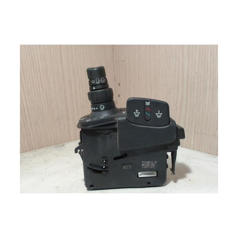 Commodo d'essuie glaces RENAULT CLIO 3 PHASE 1 d’occasion