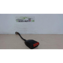 Attache ceinture avant droit RENAULT R11 d’occasion