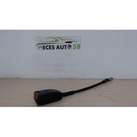 Attache ceinture avant droit CITROEN C15 d’occasion