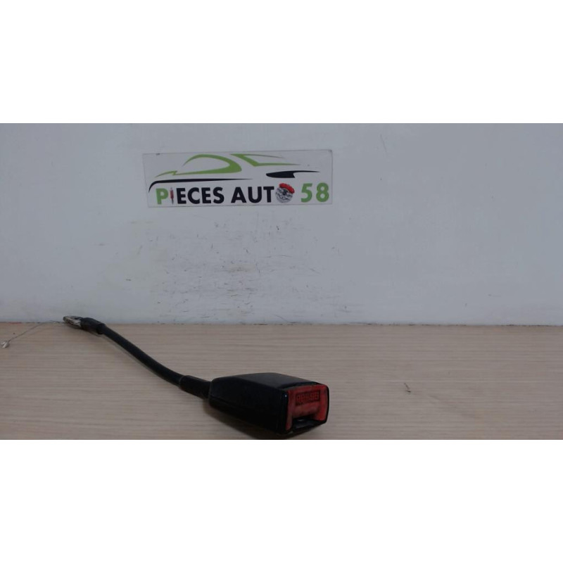 Attache ceinture avant gauche CITROEN C15 d’occasion