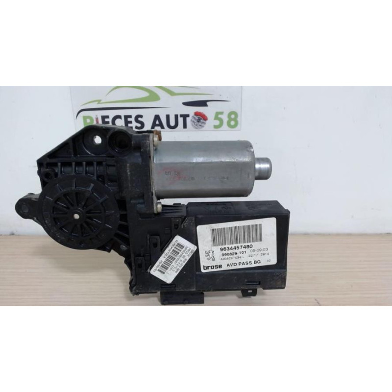 Moteur leve vitre avant droit PEUGEOT 307 PHASE 1 d’occasion