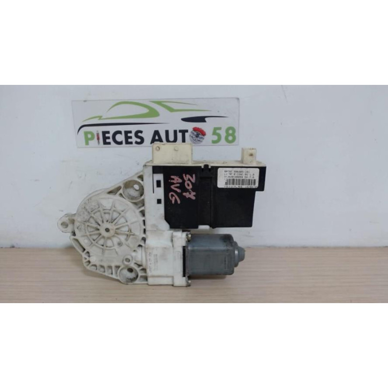 Moteur leve vitre avant gauche PEUGEOT 307 PHASE 2 d’occasion