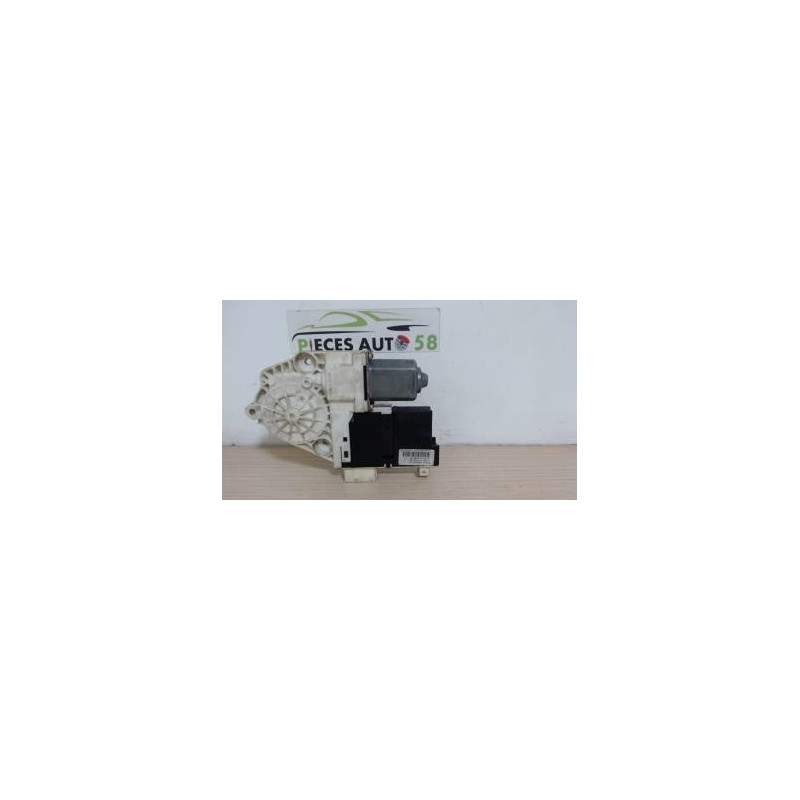 Moteur leve vitre avant droit PEUGEOT 307 PHASE 2 d’occasion
