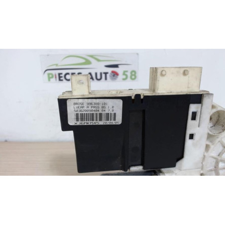 Moteur leve vitre avant droit PEUGEOT 307 PHASE 2 d’occasion