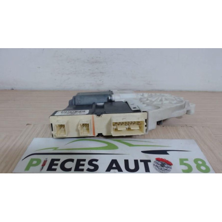 Moteur leve vitre avant gauche CITROEN C8 d’occasion
