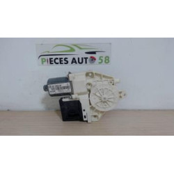 Moteur leve vitre arriere droit RENAULT MEGANE 3 PHASE 1 BREAK d’occasion