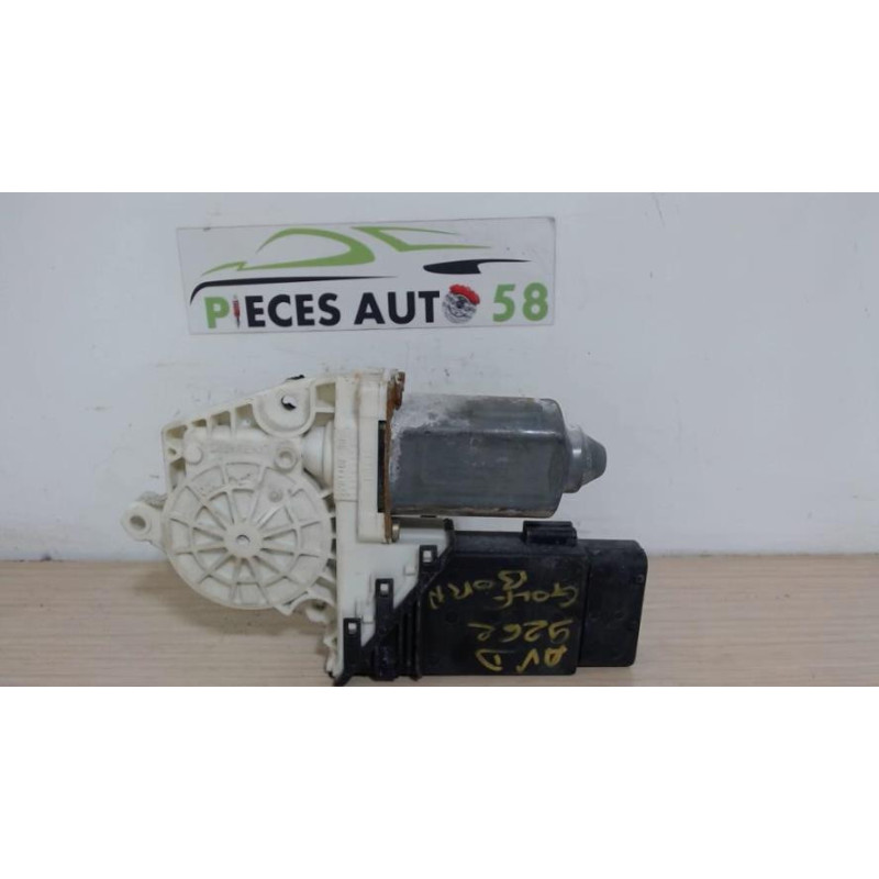 Moteur leve vitre avant droit VOLKSWAGEN BORA d’occasion