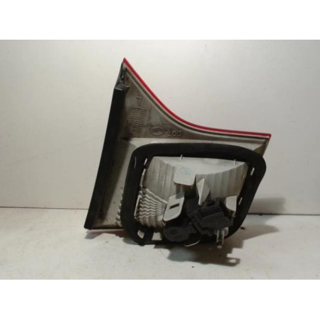 Feu arriere secondaire gauche (feux) AUDI A4 2 PHASE 2 d’occasion