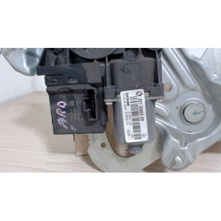 Leve vitre electrique arriere droit RENAULT SCENIC 3 PHASE 1 d’occasion