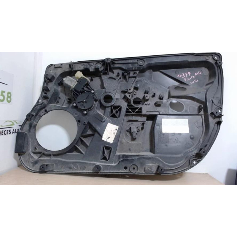 Leve vitre electrique avant droit FORD FIESTA 6 PHASE 2 d’occasion
