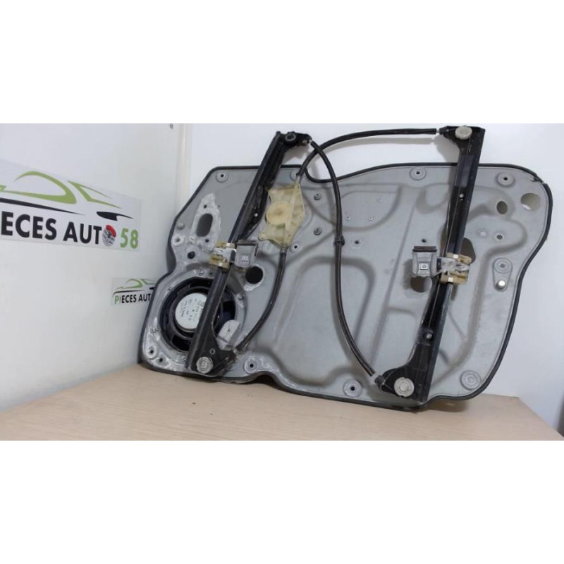 Leve vitre electrique avant gauche VOLKSWAGEN TOURAN 1 PHASE 1 d’occasion