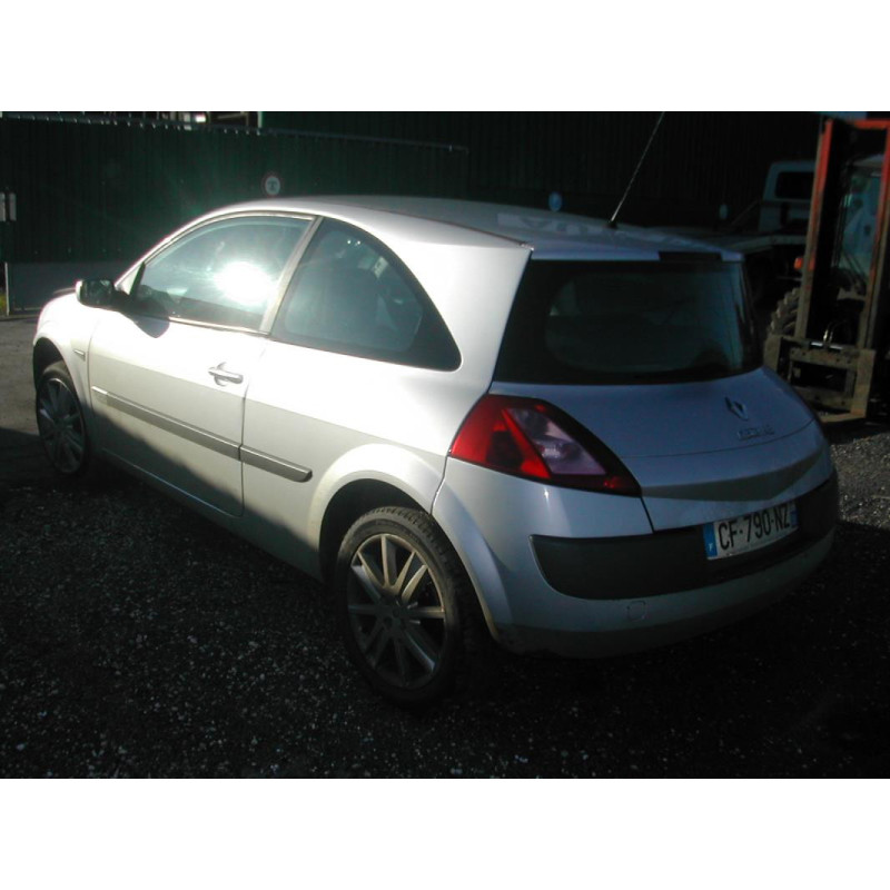 Porte avant droit RENAULT MEGANE 2 PHASE 1 d’occasion