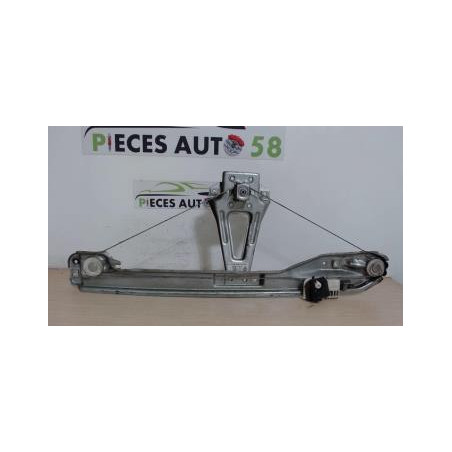 Mecanisme de leve vitre electrique arriere droit RENAULT CLIO 3 PHASE 1 d’occasion