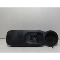 Interrupteur de leve vitre avant droit RENAULT MODUS PHASE 1 d’occasion