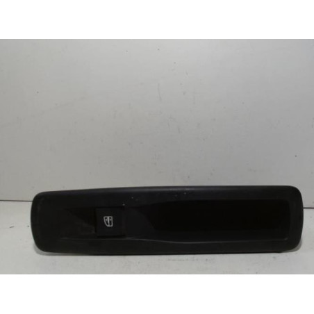 Interrupteur de leve vitre arriere droit RENAULT SCENIC 3 PHASE 1 d’occasion