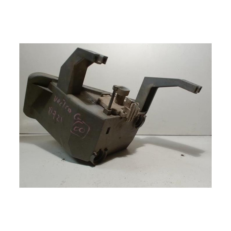 Anti brouillard gauche (feux) OPEL 1.8 I 115 16V d’occasion